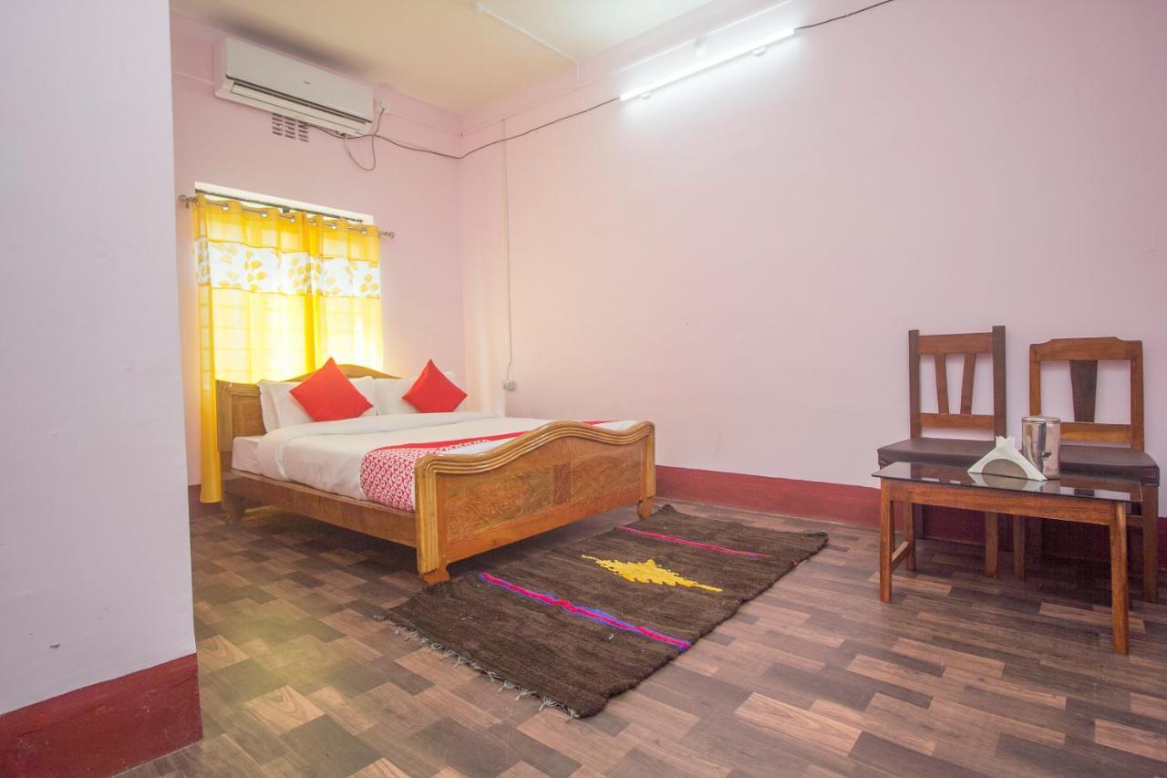 Oyo 15721 Simrat Hotel Panchanai Exterior photo